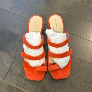 Something Navy Kitten Heel